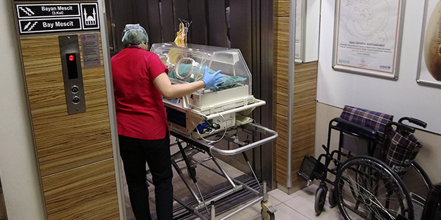Doktor baba, heyecandan çocuğuna koyduğu ismi unuttu