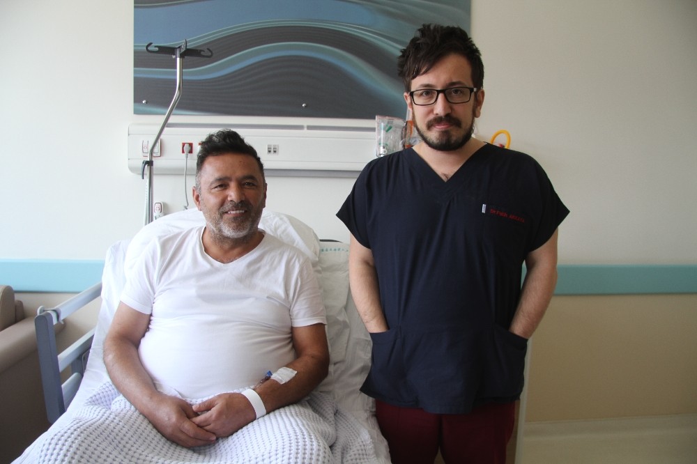 Doktorun “Benimle kal” dediği kalbi duran hasta 10 dakikada hayata döndürüldü 