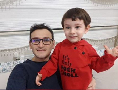 Doktorun çocuğuna sarılamadığı görüntüler yürek burktu 