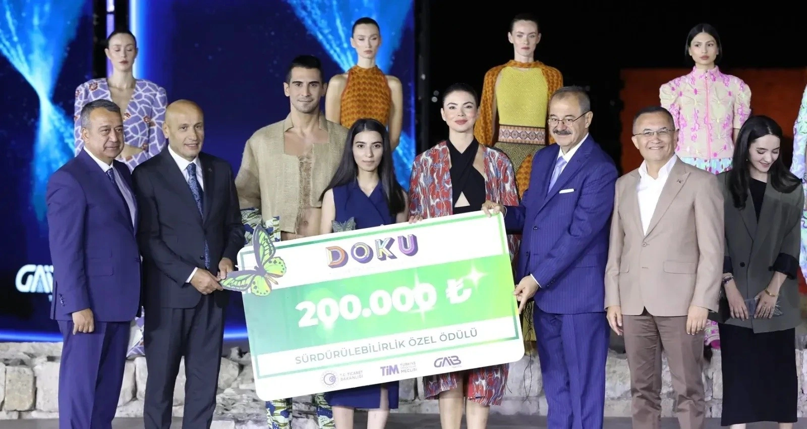 Doku Kumaş Tasarım Yarışması’nda Ödüller Sahiplerini Buldu: 2,45 Milyon TL Dağıtıldı