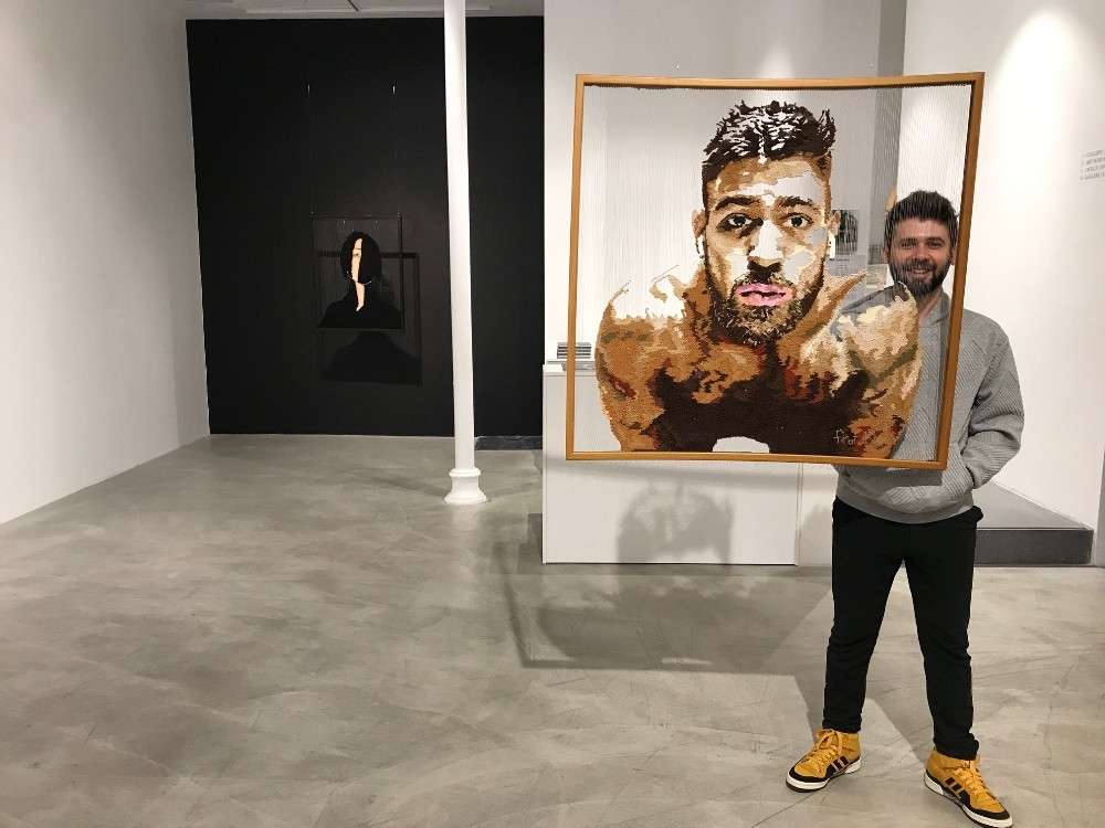 Dokuma sanatçısından dijital dünyada sağlık çalışanlara destek 