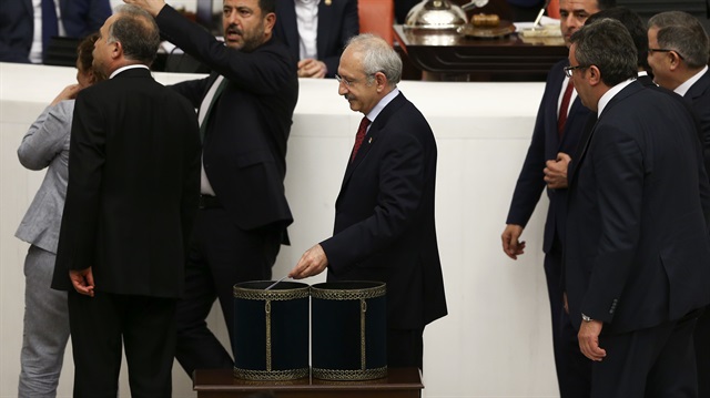 Dokunulmazlıkta CHP-HDP ittifakı