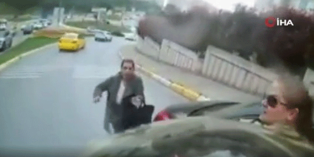 Dolandırıcı kadın kendini ifşa eden adamı böyle tehdit etti! “Polise, beni taciz etti diyeceğim'