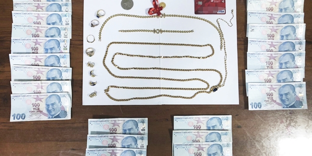 Bu kez tuzak gerçek polisten! Kıskıvrak enselendi