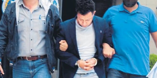 3 günde tüm servetini balkondan attı