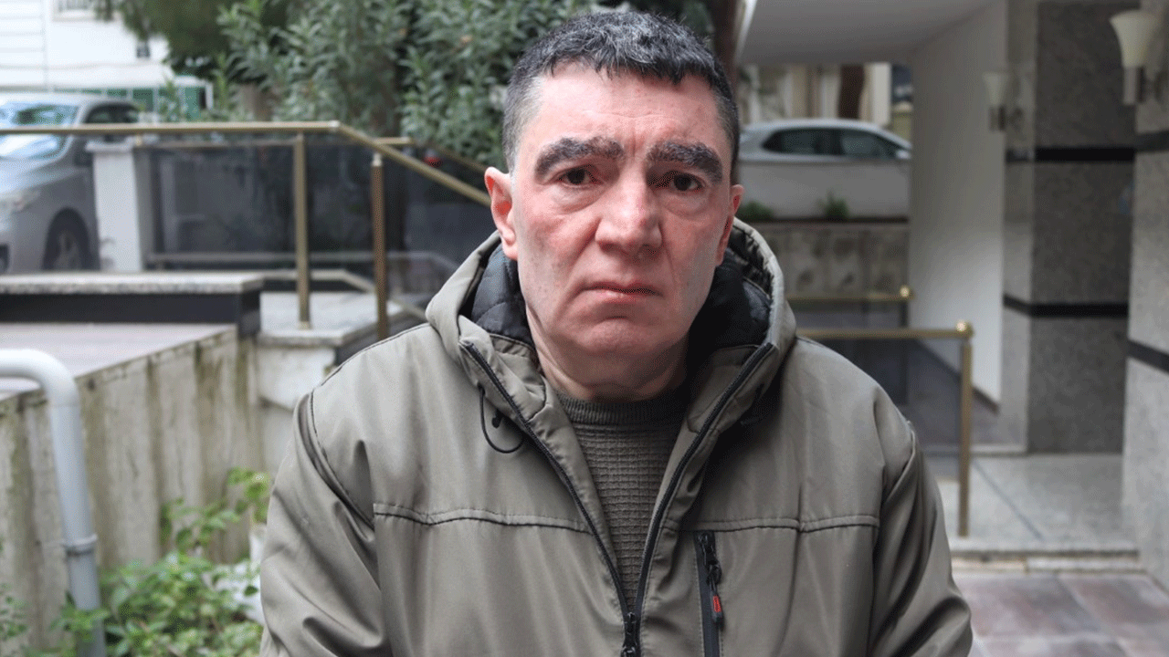 Dolandırılan adam bir darbede avukatından yedi!