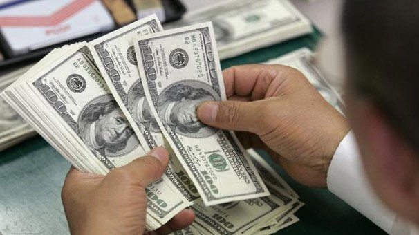 Dolar 3.65 seviyesinde seyrediyor...