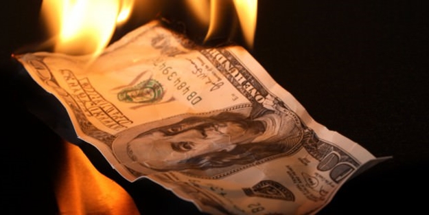 Dolar fırladı! Yeni bir rekora imza attı