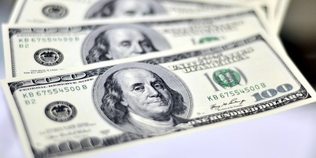 Dolar güne düşüşle başladı