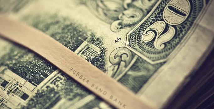 Dolar haftanın son gününe nasıl başladı?