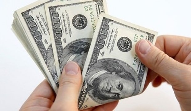 Dolar kritik seviyeyi geçti