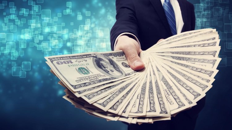 Dolar piyasaya nasıl başladı?