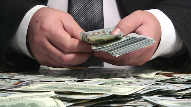 Dolar piyasaya nasıl başladı?