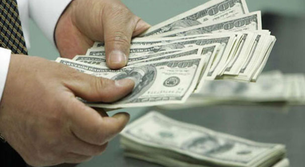 Dolar yeniden yükseldi