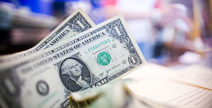 Dolar ve euro piyasaya nasıl başladı?