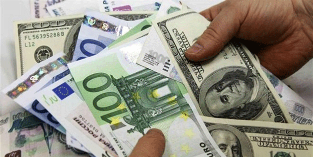 Dolar ve Euro yeni haftaya yeni tarihi zirvelerde başladı