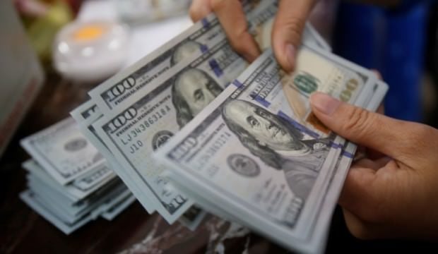 Dolarda düşüş başladı! Kritik seviyenin altını zorluyor