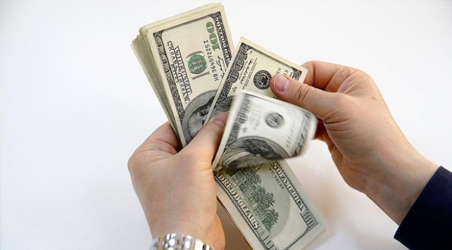 Dolarda düşüş devam ediyor