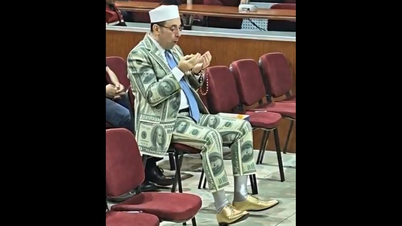 Dolardan ceket, altından ayakkabı! Ekrem’in yapay zeka görüntüsü gündem oldu