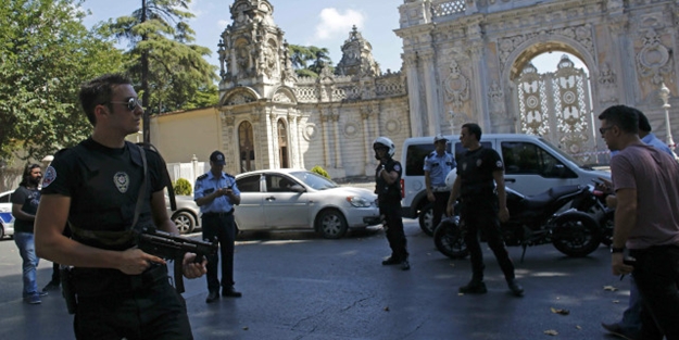 Aydın Doğan'ın cici çocukları tutuklandı!