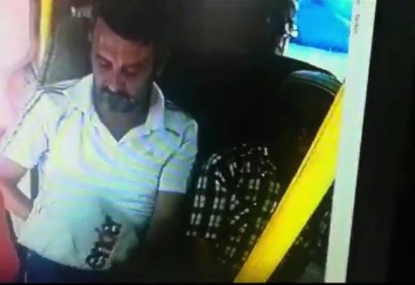 Dolmuşlara yolcu gibi binerek yankesicilik yapan şahıs tutuklandı 