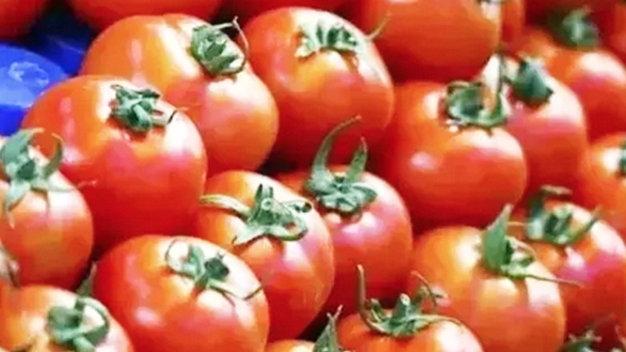 Domates kahvaltıda en sık tüketilen besin ama resmen zehirliyor