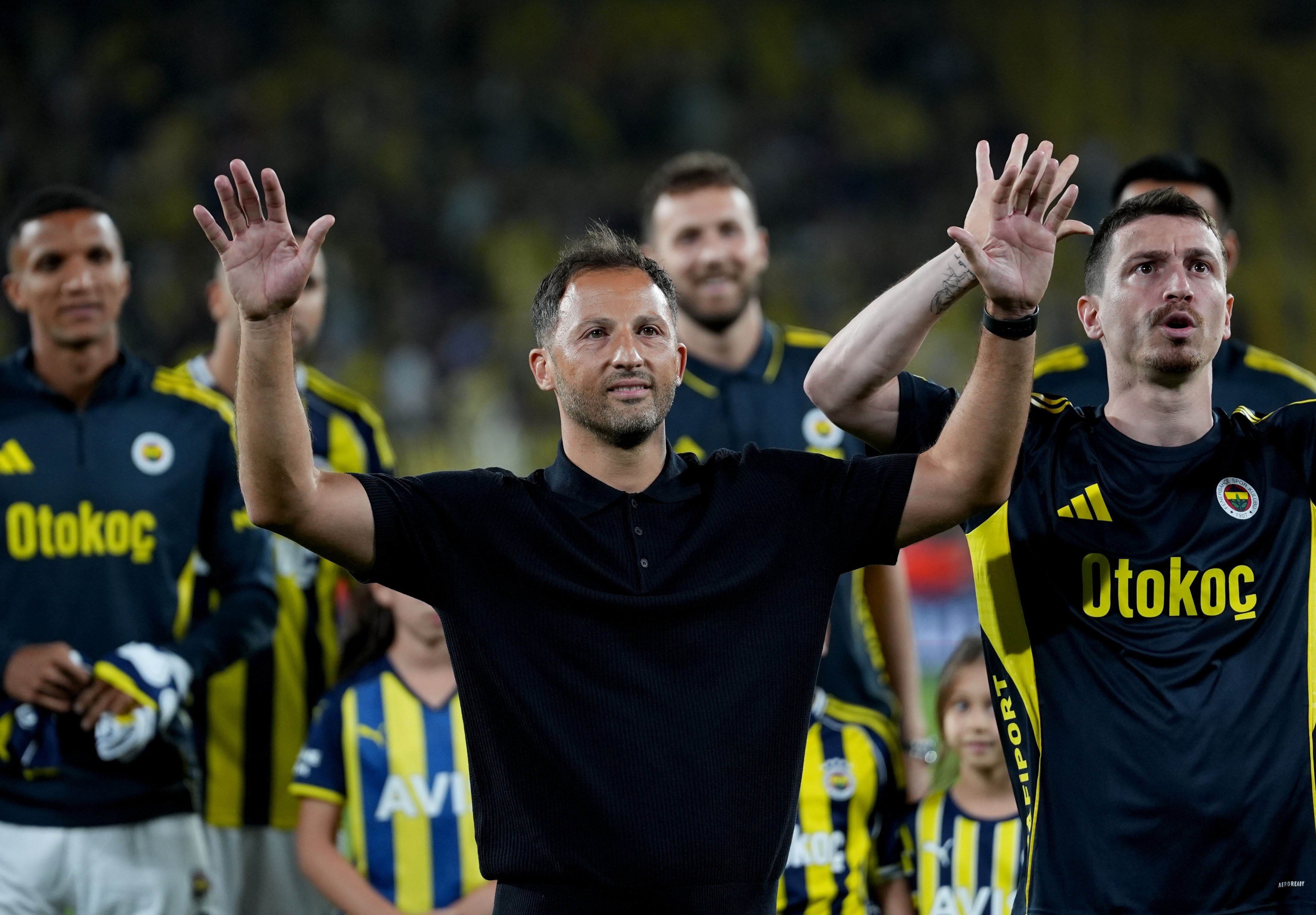 Domenico Tedesco, galibiyetle başladı