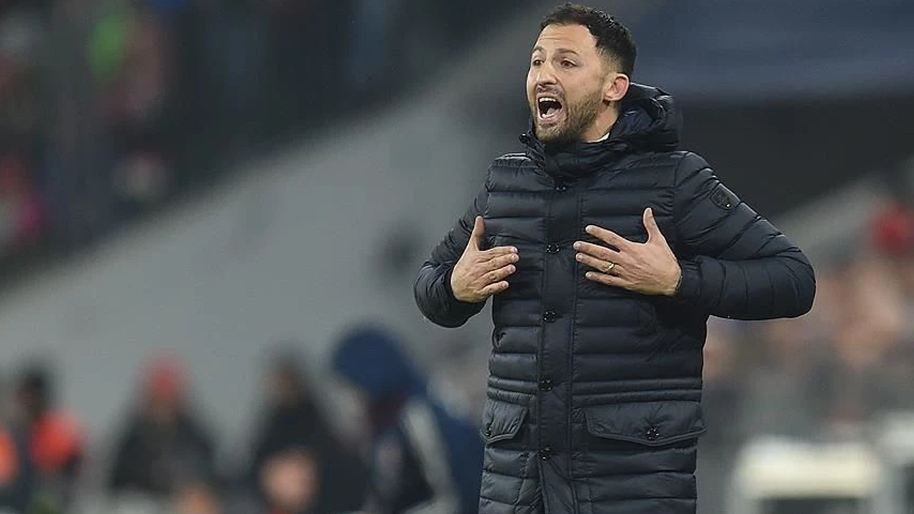 Domenico Tedesco'dan o futbolcuya yasak!