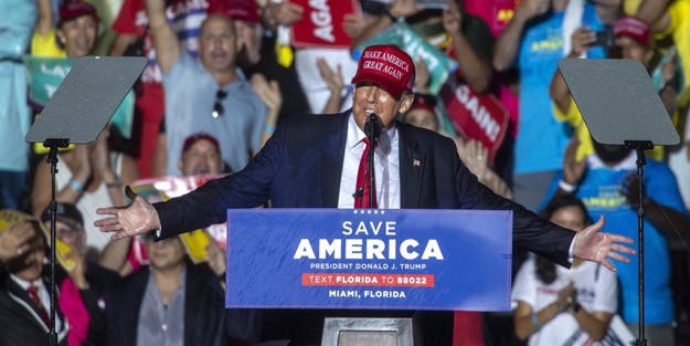 Donald Trump oyunu o isme verdi