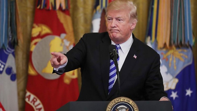 Donald Trump'tan Pentagon bütçesine kısıtlama