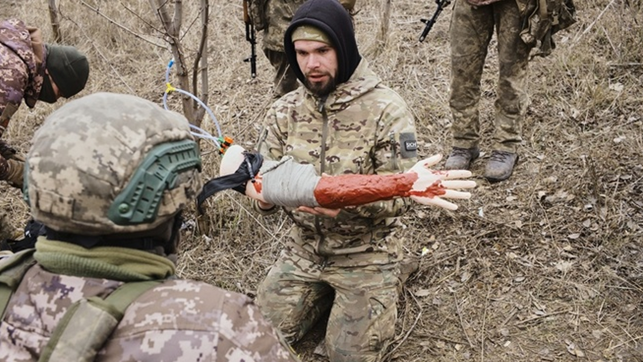 Donbas bölgesinde askeri eğitim