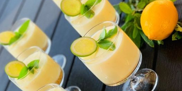 Dondurma tadında nefis limonlu muhallebi tarifi: Kupta limonlu muhallebi yiyen herkes tarif İstiyor