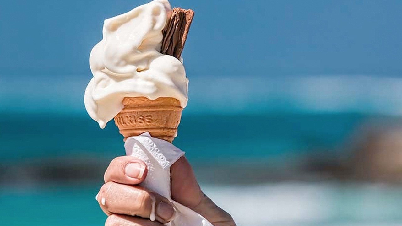 Dondurma yiyen Herkes öyle şaştı ki! Kötü haber! Uzmanı: Renkliler zehir gibi uyarısında bulundu!
