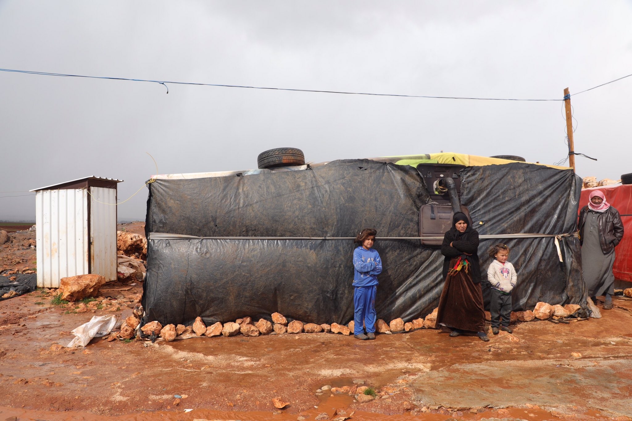 Dondurucu soğuklar Lübnan'daki Suriyelilerin hayatını altüst etti
