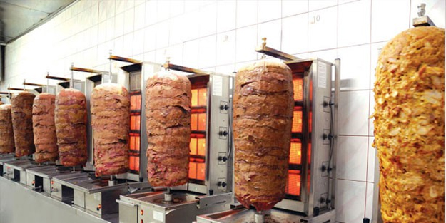 Dönerlerde fare eti skandalı!