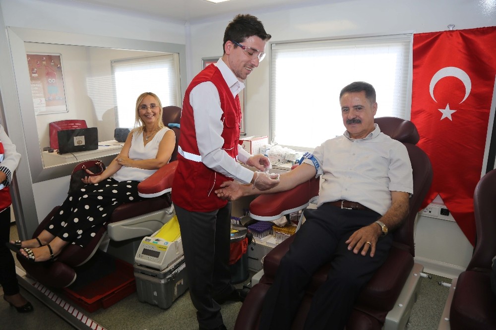 “Donör Ol, Umut Ol” kampanyası 