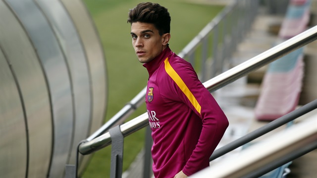 Dortmund Hummels'in yerine Marc Bartra'yı transfer etti