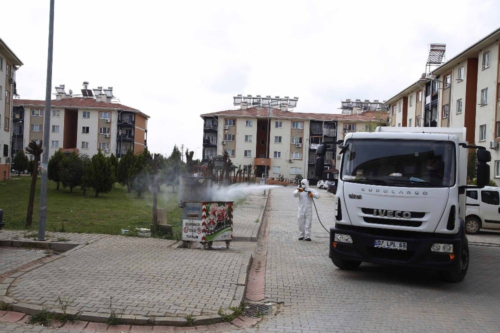 Döşemealtı Belediyesi Korona virüs önlemlerini şehrin her noktasına taşıyor 