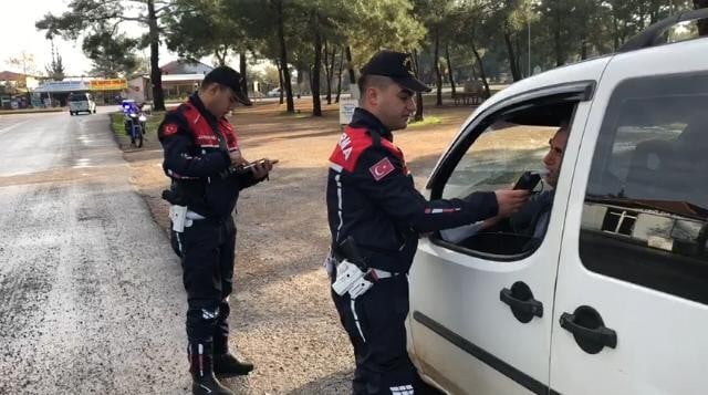 Döşemealtı İlçe Jandarmadan yılbaşı tedbirleri 