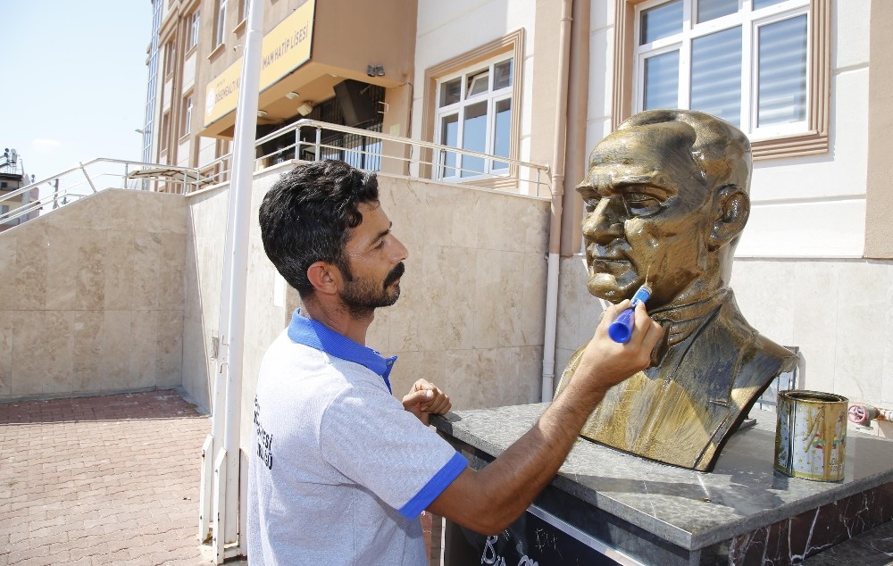 Döşemealtı’nda okullara tamir, bakım ve onarım yapılıyor 