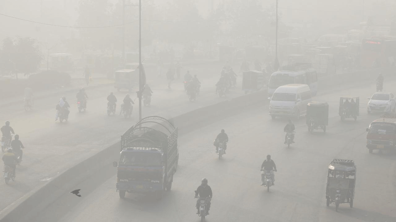 Dost ve kardeş ülkede acil durum ilan edildi