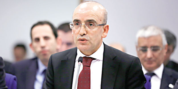 Dövizcilerin eli rahatladı