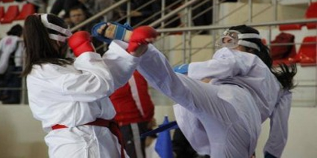 Karate Federasyonundaki Napolyon kim?