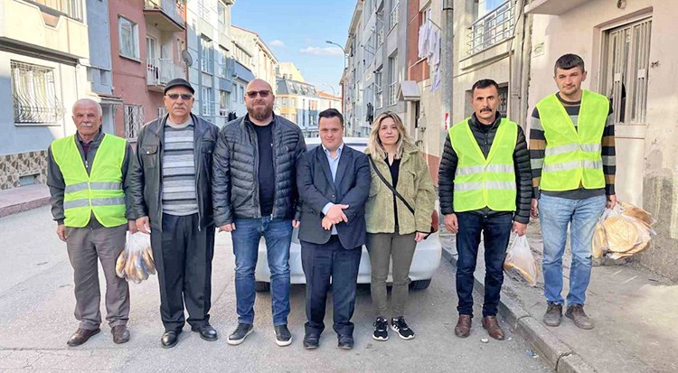 Down sendromlu muhtar adayı gönüllere girdi: Seninle gurur duyuyoruz