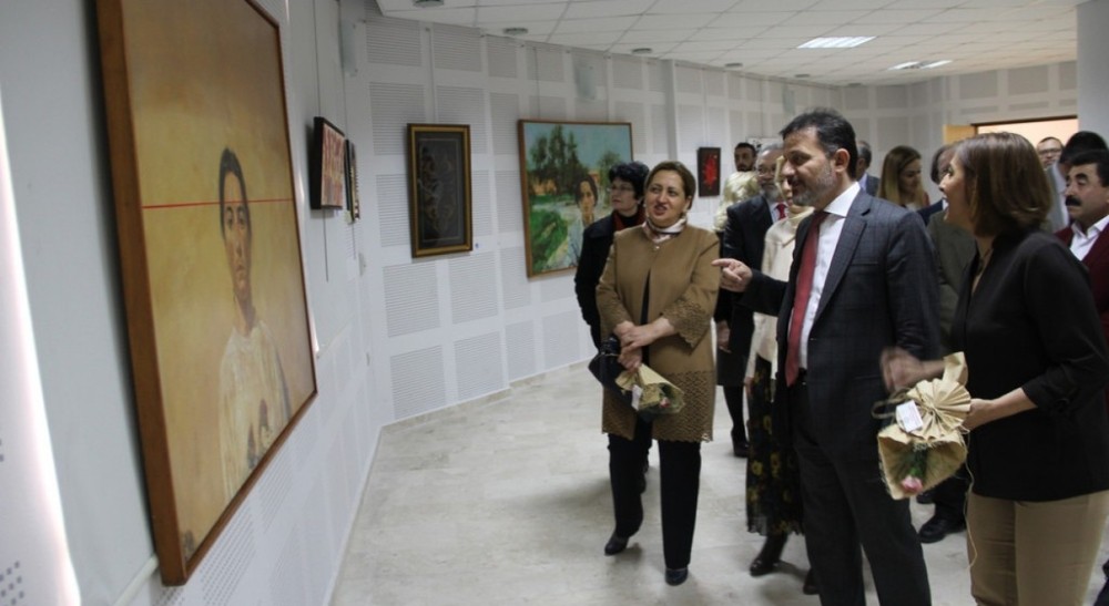 DPÜ’de karma sergi 