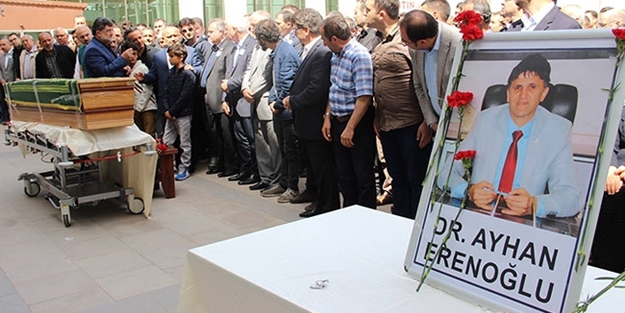 Dr. Ayhan Erenoğlu'nu kaybettik...