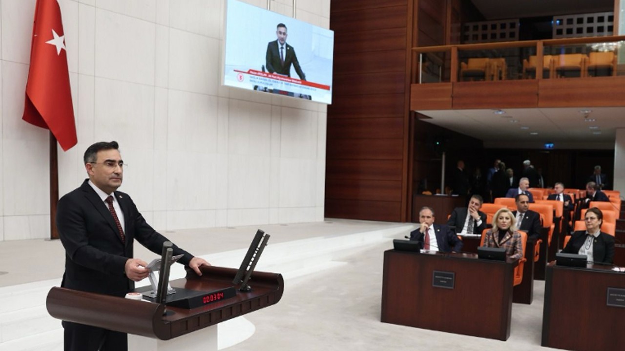 Dr. Hasan Arslan: “Bu Millet Türkiye’yi Asla Yedirmez”