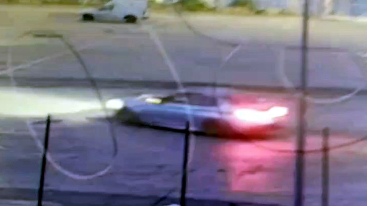 Drift attı hem parasından hem ehliyetinden oldu