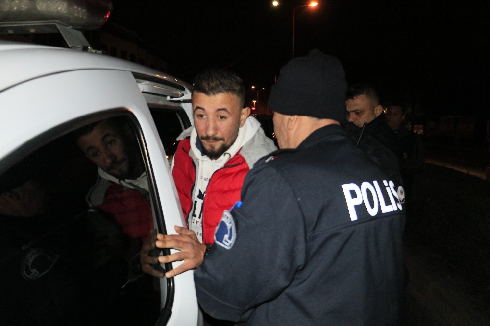 Drift attı polise yakalandı, ehliyetine 2035’e kadar el konuldu 