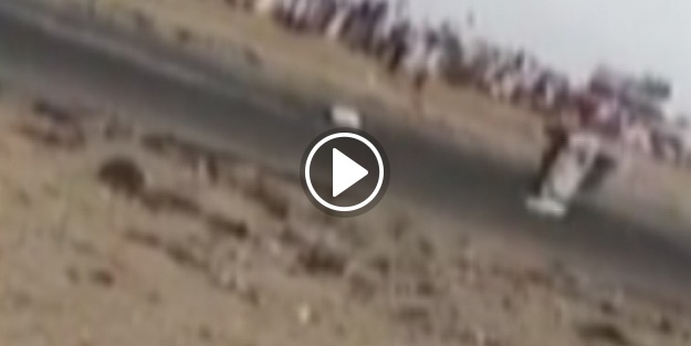 Drift yaparken otomobilden uçtular!